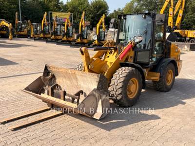 Caterpillar 906 Wheel Loader