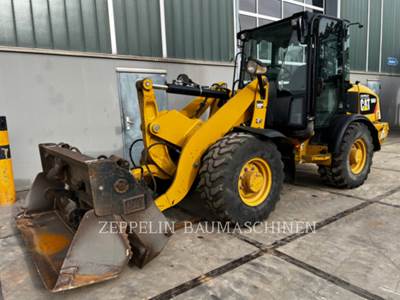 Caterpillar 906H Wheel Loader