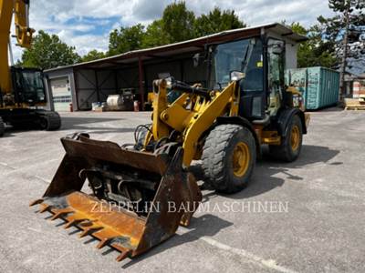 Caterpillar 906H Wheel Loader