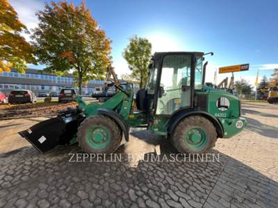 Caterpillar 906M Wheel Loader