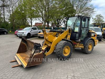 Caterpillar 906M Wheel Loader