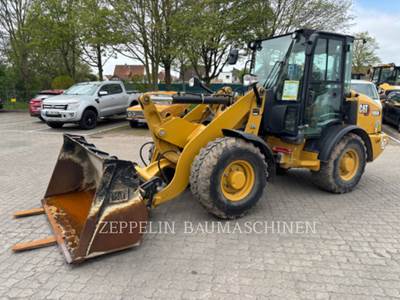 Caterpillar 906M Wheel Loader