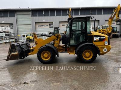 Caterpillar 906M Wheel Loader
