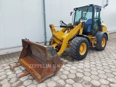 Caterpillar 908M Wheel Loader