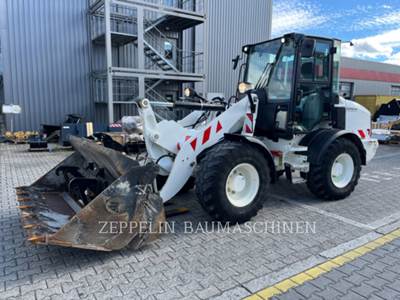Caterpillar 908M Wheel Loader
