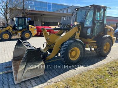 Caterpillar 908M Wheel Loader