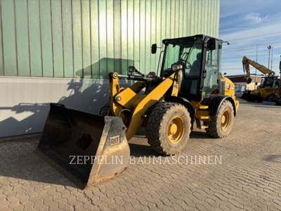 Caterpillar 908M Wheel Loader