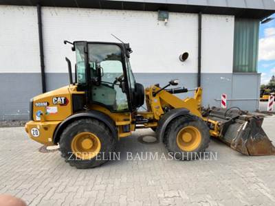 Caterpillar 908M Wheel Loader
