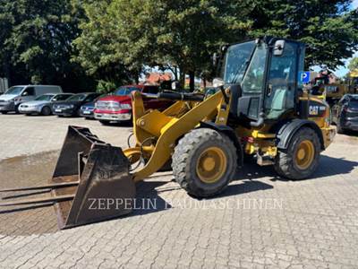 Caterpillar 908M Wheel Loader