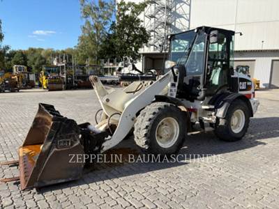 Caterpillar 908M Large Wheel Loader