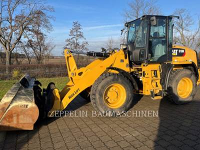 Caterpillar 910M Wheel Loader