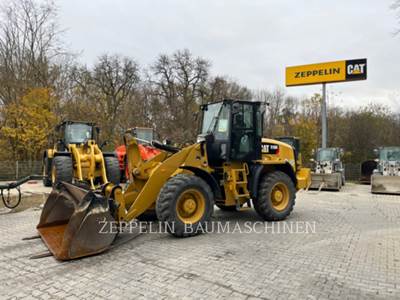 Caterpillar 918M Wheel Loader