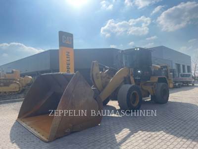 Caterpillar 938M Wheel Loader