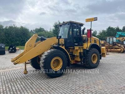 Caterpillar 962M Wheel Loader