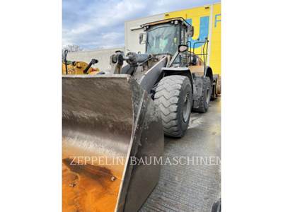 Caterpillar 966M Wheel Loader