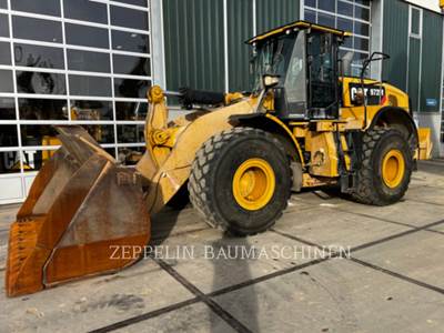 Caterpillar 972M Wheel Loader