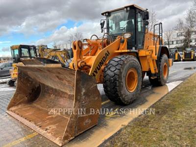 Hyundai HL960 Wheel Loader