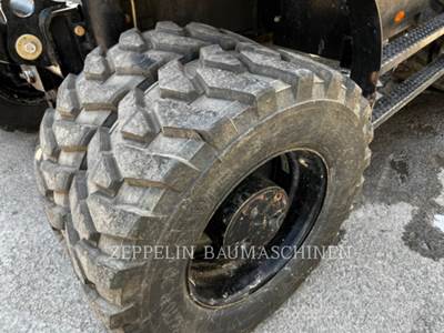 Caterpillar M318F Wheeled Excavator