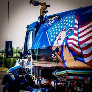 2027 Kenworth T480 Water Truck - UnitedBuilt 6V17 Tank Body