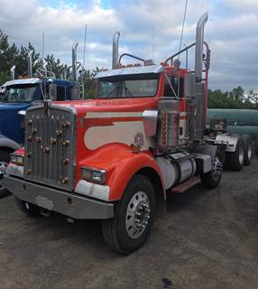 2006 Kenworth W900L Day Cab Truck, CAT 550 Hp, drop axle