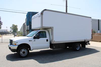 2003 Ford F-550 20 Ft. High Cube FRP Box Van Grip Truck