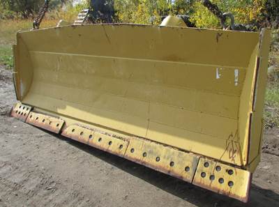Caterpillar D7G Straight  Blade