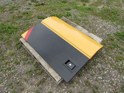 Caterpillar 241-2133 Door GP Access Pump Compartment