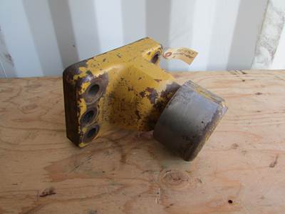 Caterpillar 102-5967 Support