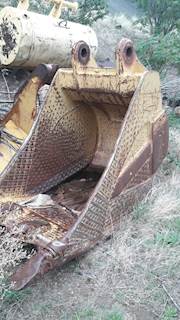 Komatsu PC300 Excavator Bucket