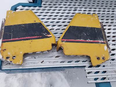 Caterpillar D6R Fuel Tank Guards