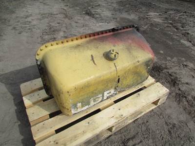 Caterpillar D7H LGP Hydraulic Oil Tank