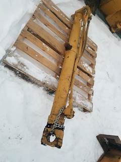 Caterpillar D8N Lift Cylinder