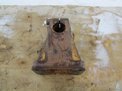 Caterpillar D6C D6D  Carrier Roller Stand