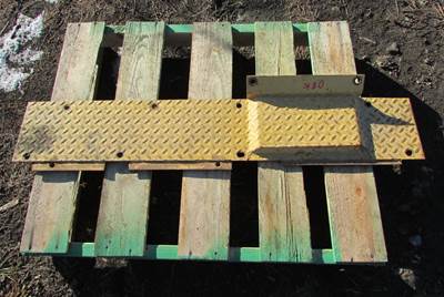 Caterpillar 3P3972 Floor Plate