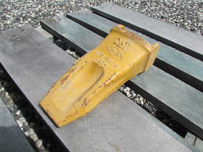 Caterpillar 475-5473 K80 General Purpose Excavator Bucket Tip