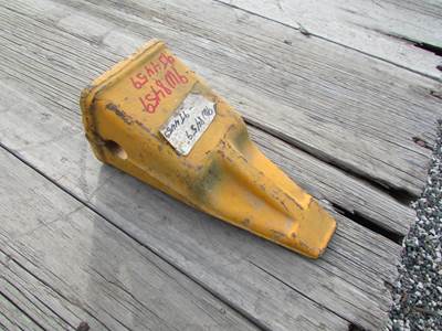 Aftermarket 9W8459 Bucket Tip