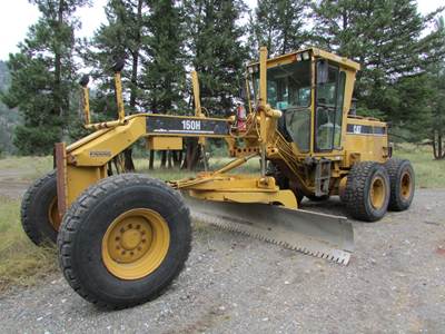 2001 Caterpillar 160H Motor Grader