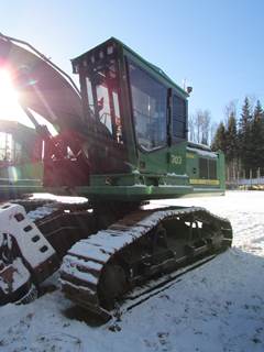 2011 John Deere 2154D  Processor