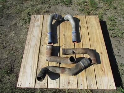 Kenworth W900A Detroit  Silver 92 Radiator Pipes