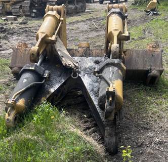 Caterpillar D8K 4 BBL Multi Shank Ripper For Sale - 100 Mile House, BC ...