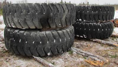 4 Yokohama 30.00-51  Tires