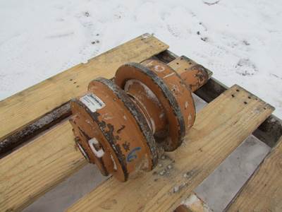 Union Tractor 6Y1781 Carrier Roller