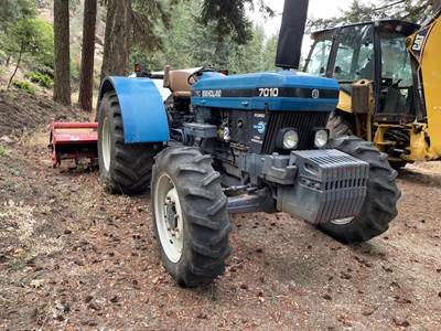 2021 New Holland 7010 Tractor - Mower