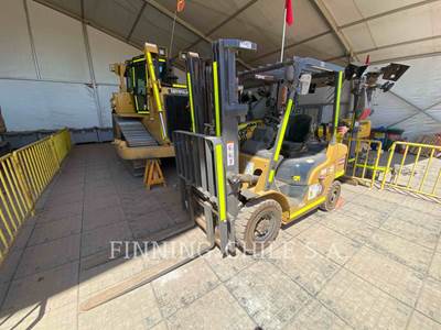 Caterpillar GP25NM 5 Crane