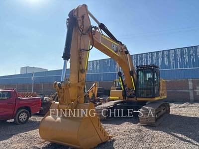 Caterpillar 33007 Excavator