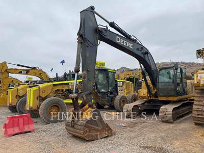 John Deere 200D Excavator