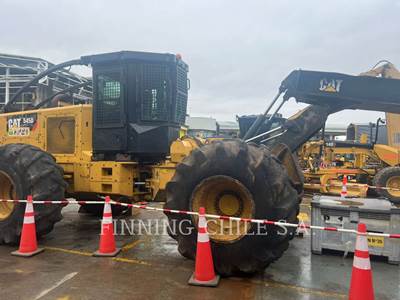 Caterpillar 545D Skidder