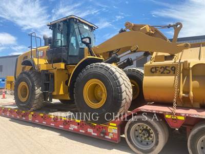 Caterpillar 966L Wheel Loader