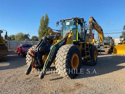 John Deere 744L Wheel Loader
