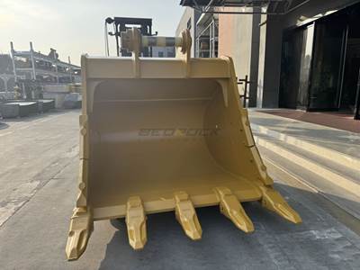Bedrock CAT 374 Heavy Duty Bucket, 82in, 4.6m3, 5 Teeth. S Pin 120mm & L Pin 110mm, VB/VB2 Linkage
